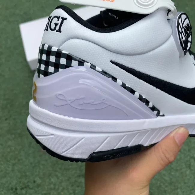 Zoom Kobe 4 Protro Mambacita