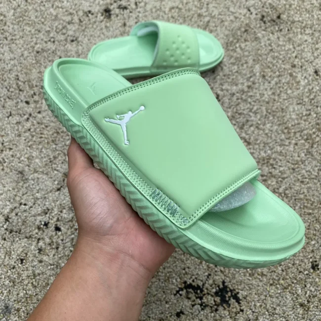 Jordan Play Slide Tourmaline