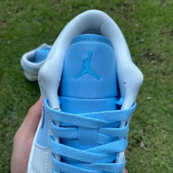 AJ 1 Low Se Reverse Ice Blue