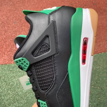 Sb X AJ 4 Retro Black Green