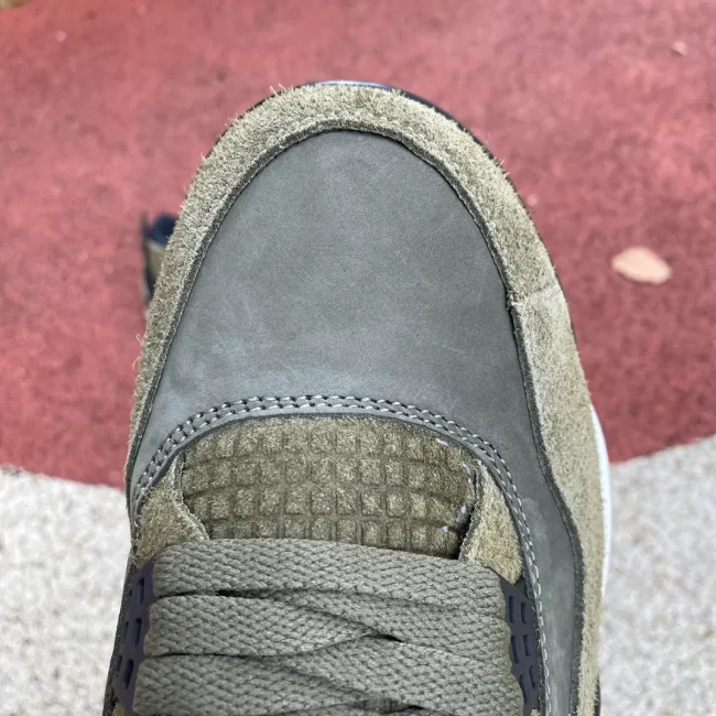 AJ 4 Retro Se Craft Medium Olive