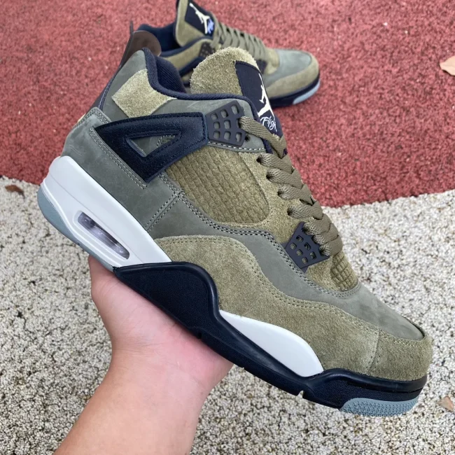 AJ 4 Retro Se Craft Medium Olive