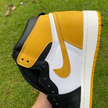 AJ 1 Retro High Og Best Hand In The Game - Yellow Ochre