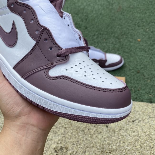 AJ 1 Retro High Og Sky J Mauve