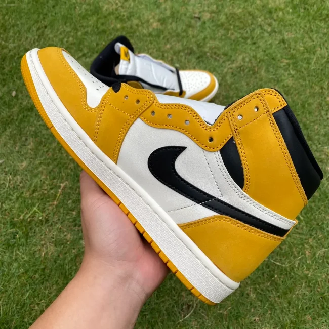 AJ 1 Retro High Og Yellow Ochre