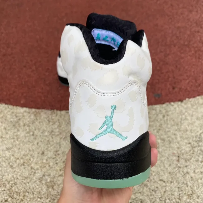 Aj 5 Retro Island Green