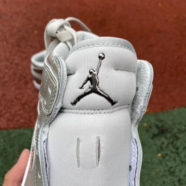 AJ 1 High Golf Gift Giving