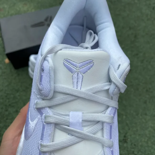 Kobe 8 Protro Halo