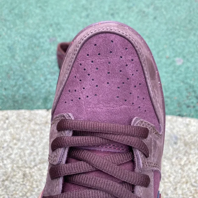 Sb Dunk Low Premium City Of Love Collection - Burgundy Crush