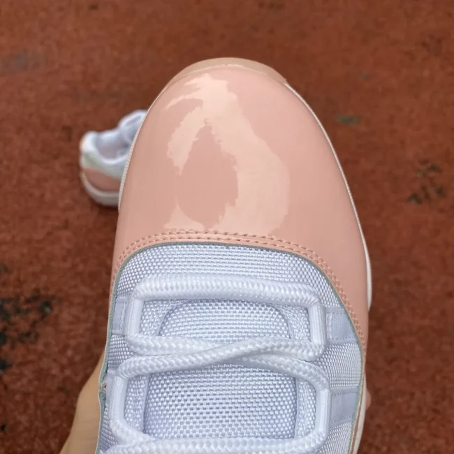 AJ 11 Retro Low Legend Pink