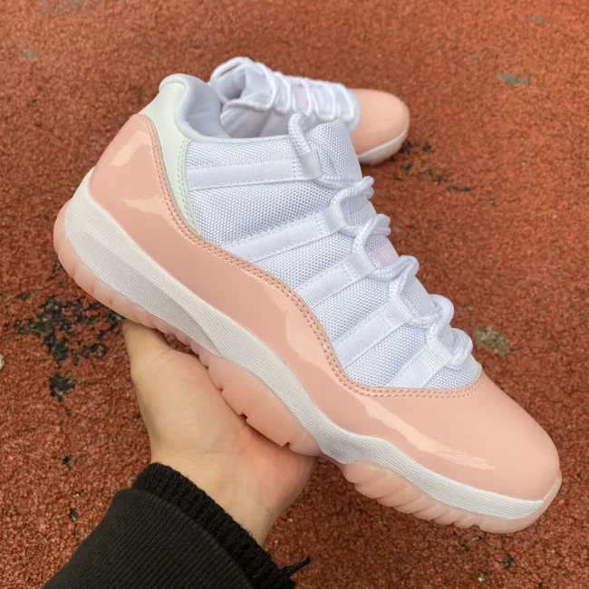 AJ 11 Retro Low Legend Pink