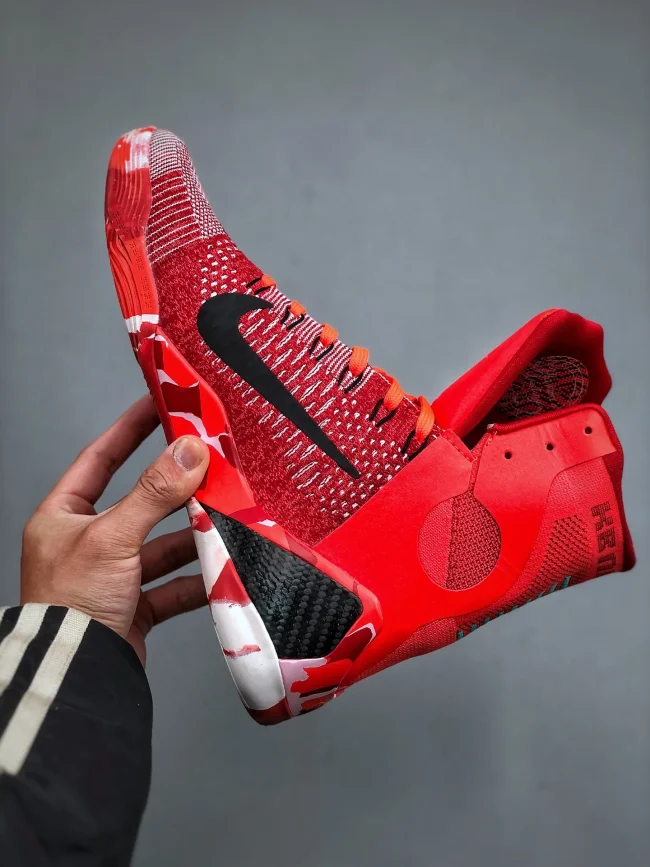 Kobe 9 Elite Christmas