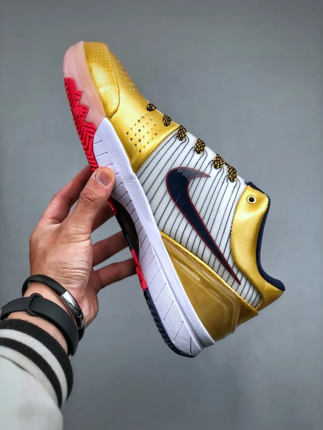 Zoom Kobe 4 Protro Gold Medal 2024