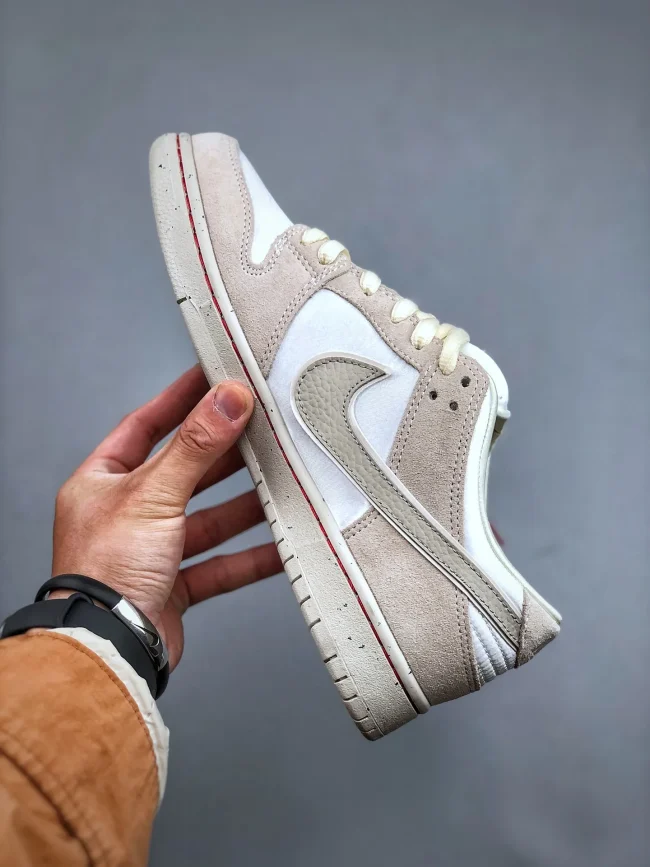 Dunk Low Premium Sb City Of Love Collection - Light Bone