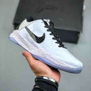 Zoom Kobe 5 Protro White Black