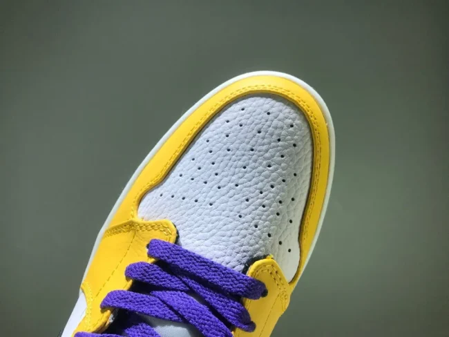 AJ 1 Mid Se Lakers