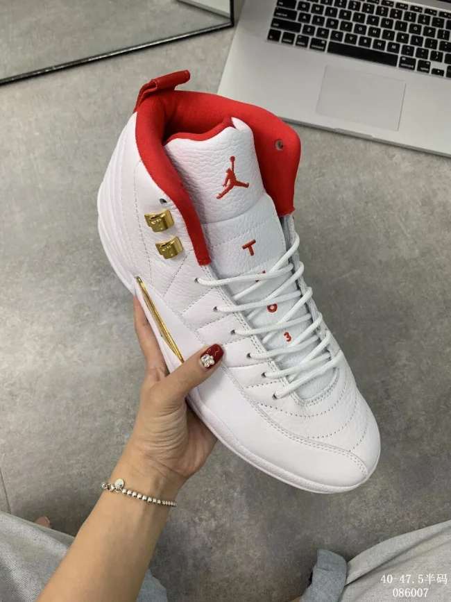 AJ 12 Retro Fiba