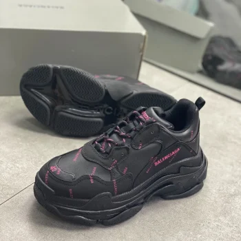 Balen Allover Logo Triple S Black/pink