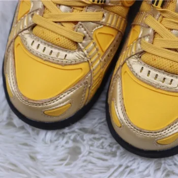 Ow X Air Rubber Dunk University Gold