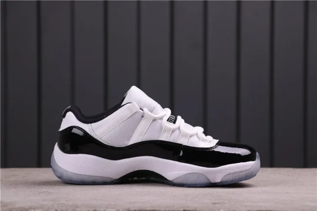 AJ 11 Retro Low Concord