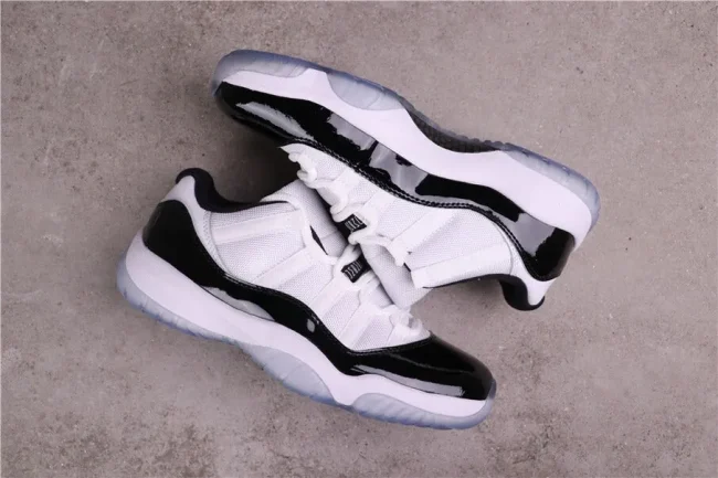 AJ 11 Retro Low Concord