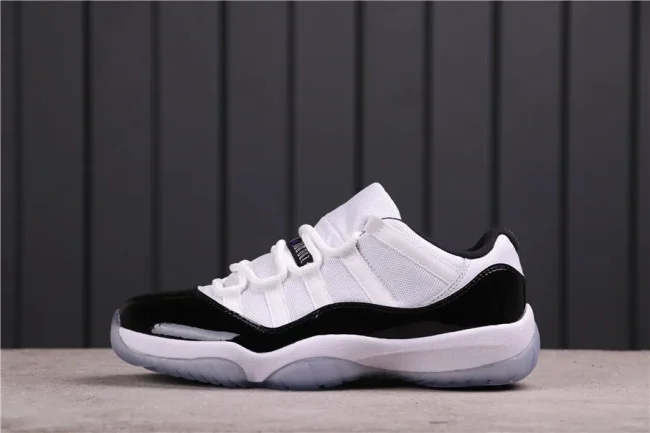 AJ 11 Retro Low Concord