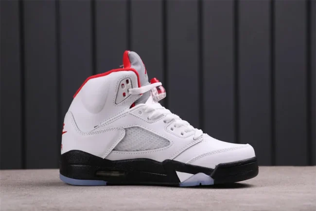 Aj 5 Retro Fire Red Silver Tongue