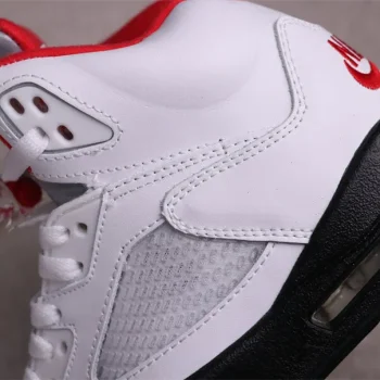 Aj 5 Retro Fire Red Silver Tongue