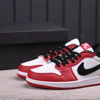 AJ 1 Retro Low Og Chicago