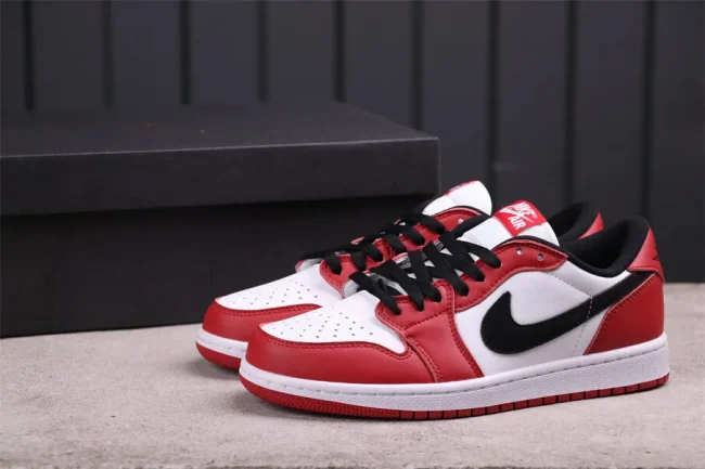 AJ 1 Retro Low Og Chicago