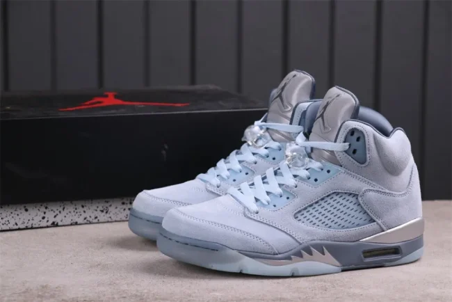 Aj 5 Retro Bluebird