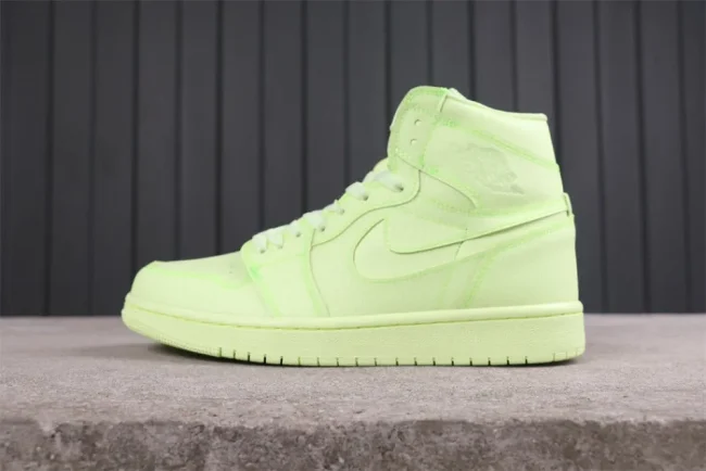 AJ 1 Retro High Prm Barely Volt