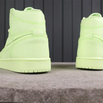 AJ 1 Retro High Prm Barely Volt