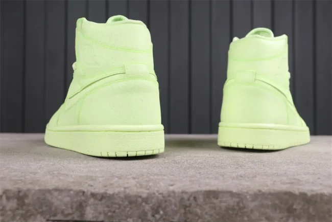 AJ 1 Retro High Prm Barely Volt