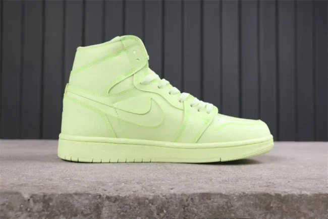 AJ 1 Retro High Prm Barely Volt