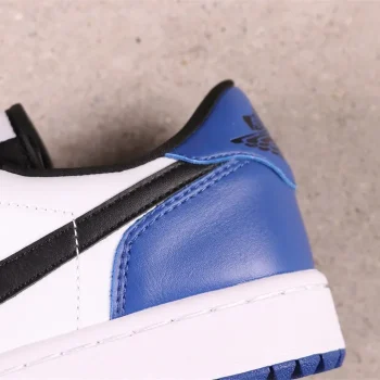 AJ 1 Low Golf Royal Toe