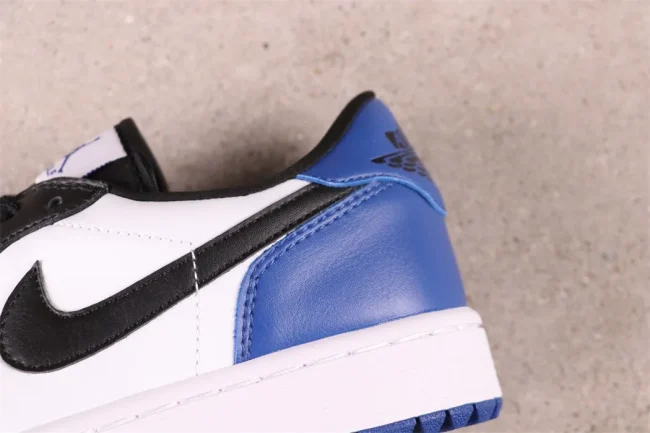 AJ 1 Low Golf Royal Toe