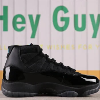 AJ 11 Retro Gamma Purple