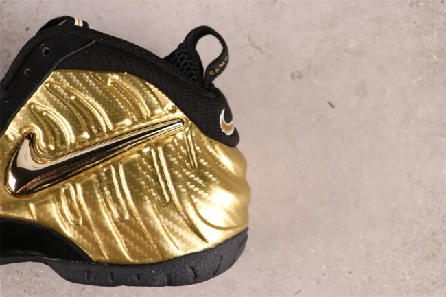 Air Foamposite Pro Metallic Gold