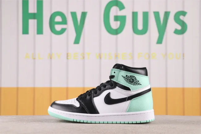 AJ 1 High Og Green Glow