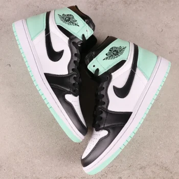 AJ 1 High Og Green Glow