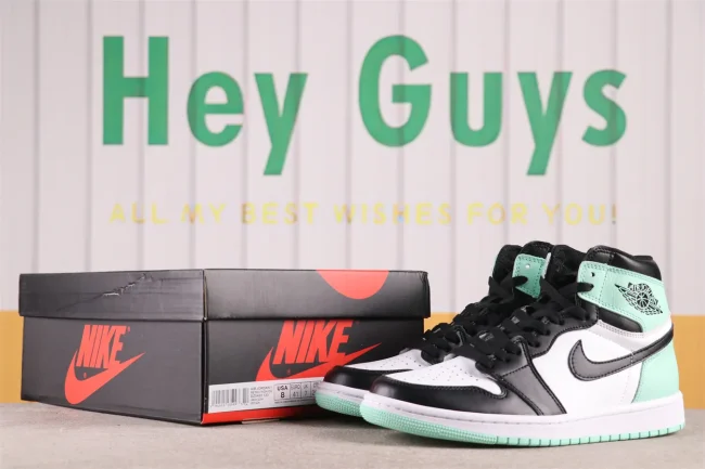 AJ 1 High Og Green Glow