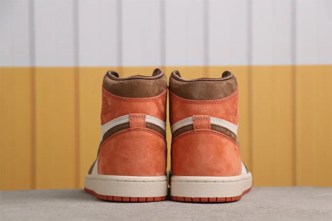 AJ 1 Retro High Og Dusted Clay